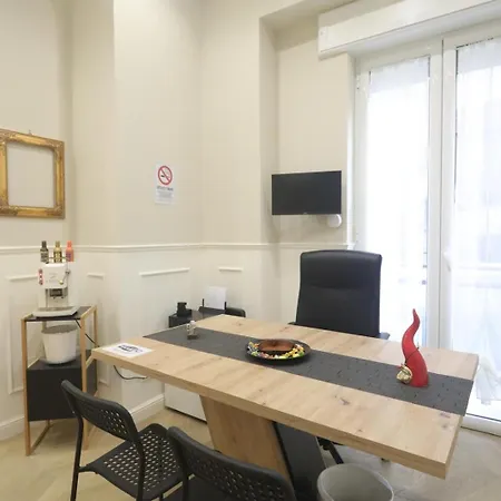 招待所 Vico Croce Suite, Spaccanapoli 4*