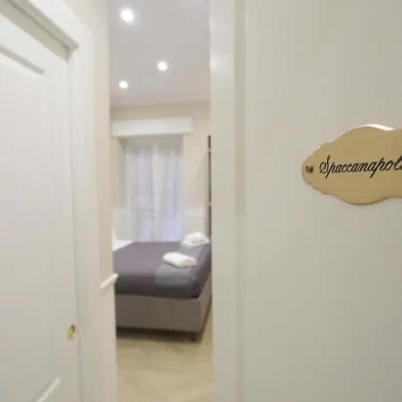 Vico Croce Suite, Spaccanapoli 4* Napoli