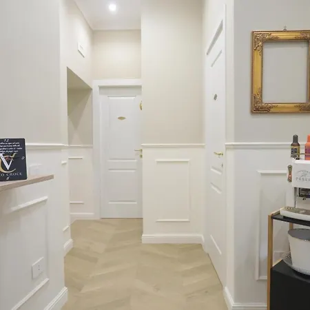 Konukevi Vico Croce Suite, Spaccanapoli 4*